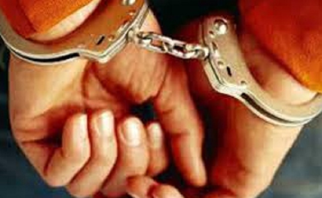 बच्चे की हत्या करने के मामले में तीन आरोपी गिरफ्तार