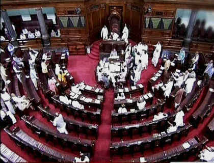 संसद: राज्यसभा में उठी जेटली के इस्तीफे की मांग