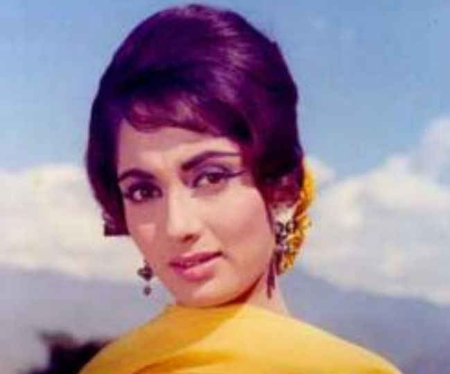 ये हैं मशहूर अभिनेत्री साधना पर फिल्माये 10 चर्चित गाने