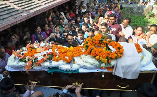 शहीद जवान का अंतिम संस्कार पूरे राजकीय सम्मान से किया गया