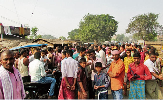 छठ पूजा हादसा : 11 किशारों की डूबने से मौत