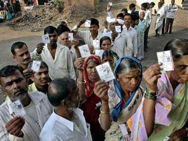 विधानसभा चुनाव : हिंसा भी नहीं रोक सकी बंपर वोटिंग