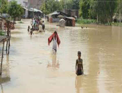 बिहार के कई इलाकों में बाढ़ का खतरा, NDRF की टीम तैनात