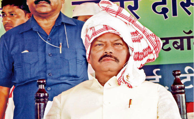 बोले CM रघुवर, धर्मांतरण करानेवालों की जगह होटवार जेल