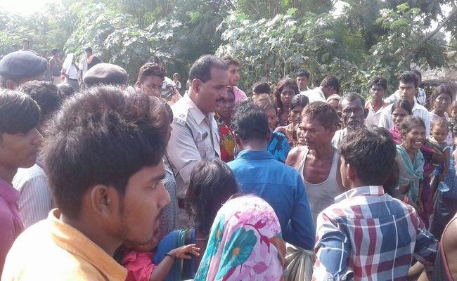 बिहार : औरंगाबाद में तेज रफ्तार टाटा सुमो घर में घुसी, दो बच्चियों की मौत