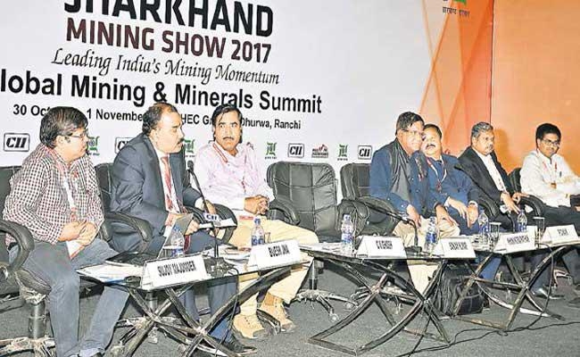 झारखंड माइनिंग शो: कई सेमिनार का हुआ आयोजन, प्रदर्शनी में उमड़ी भीड़, शो में 7.11 करोड़ के भारी वाहन बिके