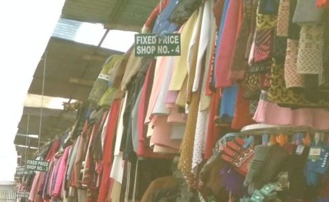 RANCHI : बदल गया पोताला बाजार का पता, कचहरी नहीं, सर्कुलर रोड में सजी दुकानें, GST के बाद भी सस्ते हैं गर्म कपड़े