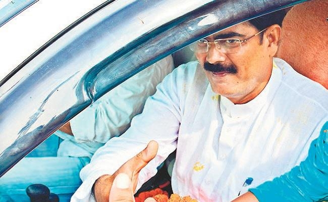 सीवान जेल में मंत्री अब्दुल गफूर और शहाबुद्दीन से मुलाकात की CBI ने मांगी जानकारी