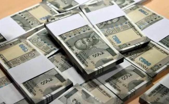 नोटबंदी और एनपीए की मार झेल रहे सार्वजिनक क्षेत्र को 25,000 करोड़ रुपये और दे सकती सरकार!
