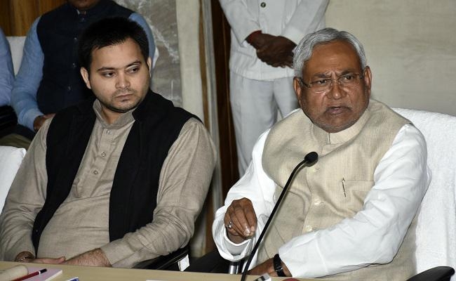 नीतीश कैबिनेट का फैसला : बिहार में शराब बनाने वाली फैक्ट्रियां एक अप्रैल से होंगी बंद