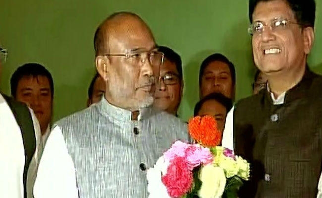 मणिपुर : कल एक बजे शपथ लेंगे एन बीरेन सिंह, गवर्नर ने दिया न्यौता
