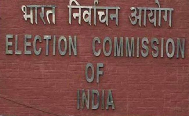 स्वास्थ्य मंत्री के घर आयकर के छापों बाद जयललिता की सीट का उपचुनाव कैंसिल