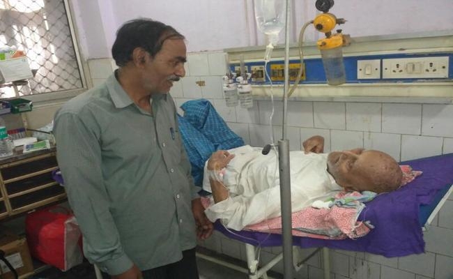 समारोह के पहले ही स्वतंत्रता सेनानियों की तबीयत बिगड़ी, नहीं कर सके ऐतिहासिक कार्यक्रम में शिरकत