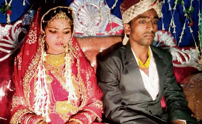 जयमाला के बाद विवाह मंडप पर मांगा दहेज, दुल्हन का शादी से इनकार, बनाया बंधक और फिर भेजा गया जेल