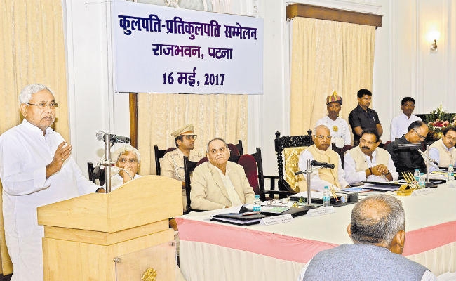 बिहार को फिर से शिक्षा के क्षेत्र में ऊंचाई पर ले जाना है : सीएम