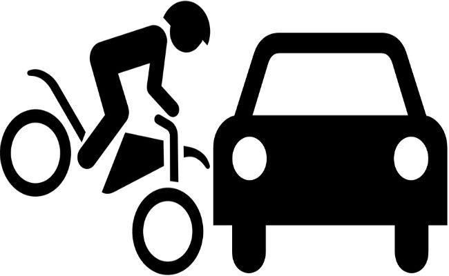 ऑटो-स्कूटर में टक्कर, पति-पत्नी समेत तीन की मौत