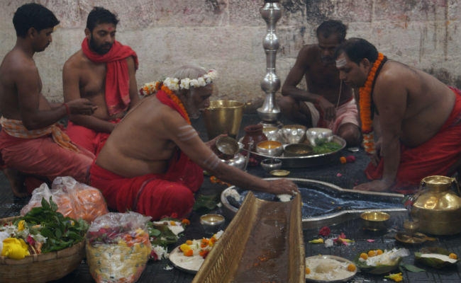 देवघर से देखें बाबा बैद्यनाथ की महाआरती