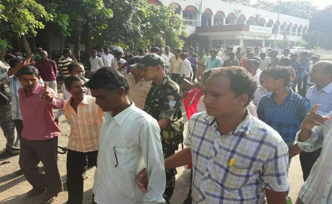 बोकारो : मछली मारने को लेकर विवाद में हुई थी हत्या, कोर्ट ने 19 लोगों को सुनायी 10-10 साल की सजा