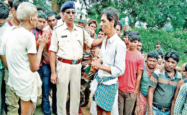 #jharkhand: घर से अगवा कर ले गये, मां-बेटी को मार दी गोली