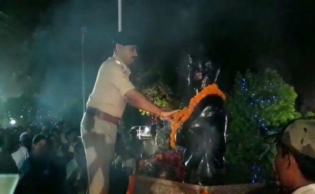 VIDEO : कम उम्र में फांसी पर झूलने वाले इस अमर शहीद की श्रद्धांजलि के लिए लोग करते हैं जेल यात्रा