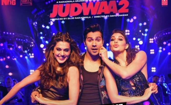 #Judwaa2: ”टन टना टन…” गाने में थिरकीं करिश्मा कपूर, वरुण ने किया कमिटमेंट पूरा…!