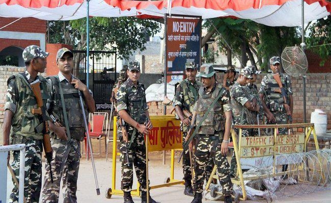 डेरा मुख्यालय में तीन दिनों तक चला तलाशी अभियान खत्म, परिसर के पास कर्फ्यू जारी