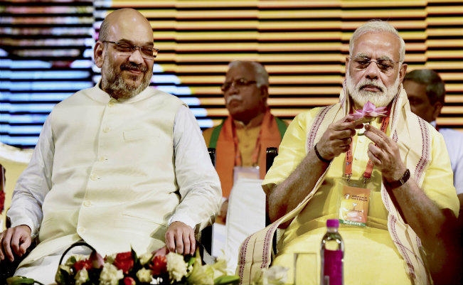 भाजपा कार्यकारिणी : मिशन – 2019 के लिए शाह ने गिनाने के लिए काम और हमले के लिए नाम तय किया
