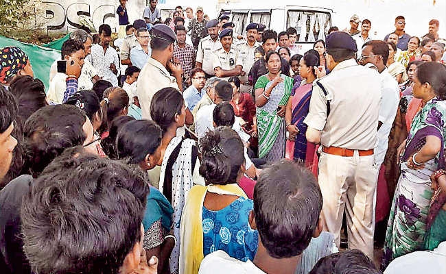 रांची के शराब कारोबारी होंगे जिलाबदर, अवैध शराब कारोबारियों पर होगी सख्ती, प्रस्ताव तैयार करने का निर्देश