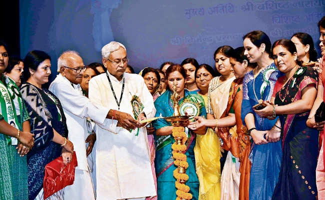 पटना : खुली मुस्कराहट से बोले नीतीश इस बार भी काम के बल जीतेंगे