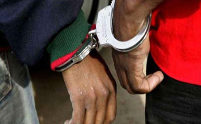 रांची : पीएलएफआइ के नाम पर रंगदारी मांगने वालों पर पुलिस ने की फायरिंग, दो धराये