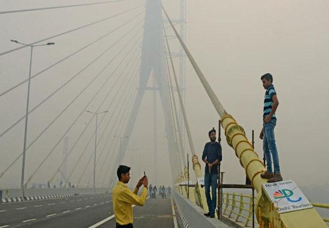 सिग्नेचर ब्रिज पर दिल्ली सरकार बनायेगी सेल्फी प्वाइंट