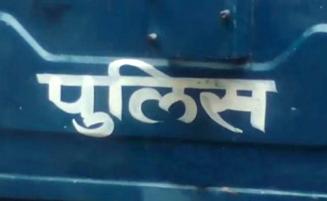 इंस्पेक्टर सरकारी गाड़ी से रात में पत्नी को उठा ले जाता है, सुबह में छोड़ जाता है…, पति ने DIG से लगायी गुहार