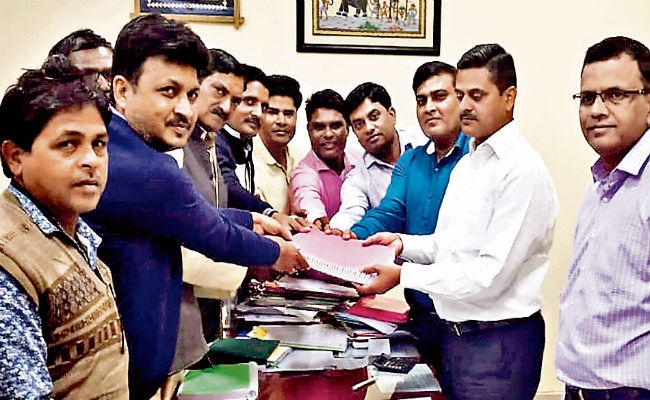 हड़ताल से झारखंड में मनरेगा का काम हुआ ठप, जानें क्या-क्या योजनाएं हो रही हैं प्रभावित