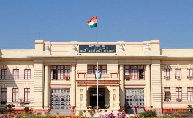 बिहार विधानमंडल में 10463 करोड़ रुपये का द्वितीय अनुपूरक बजट पेश