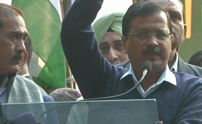 #FarmersMarch : केजरीवाल बोले – केंद्र ने किसानों की मांगें नहीं मानी, तो आ जायेगी कयामत