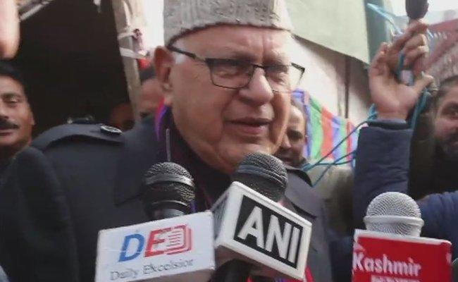 करतारपुर की तरह नियंत्रण रेखा, अंतरराष्ट्रीय सीमा के रास्ते खोले भारत-पाक : फारूक