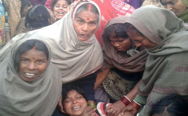 औरंगाबाद : अपराधियों ने सो रहे किसान की गोली मारकर की हत्या, लोगों ने NH को किया जाम