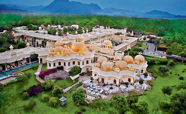 सज गया उदयपुर, इशा अंबानी की प्री वेडिंग सेरेमनी आज से शुरू
