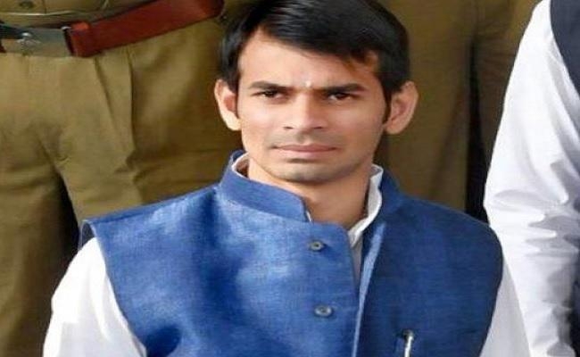 तीन राज्यों में कांग्रेस की जीत पर तेज प्रताप ने कही ये बात