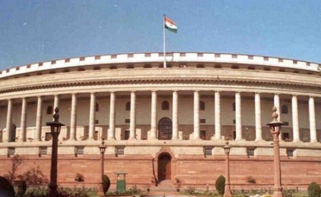 सरोगेसी विधेयक को लोकसभा की मंजूरी, किराये की कोख के कारोबार पर लगेगी रोक