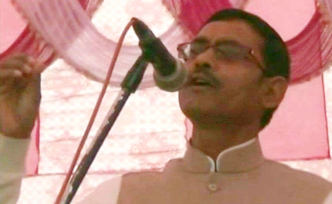 BJP MLA का विवादास्पद बयान, कहा- कुछ नालायक नेताओं ने बिना ”दाढ़ी” वालों को रोक कर खड़ी की मुसीबत