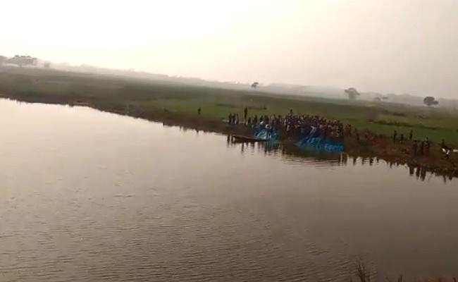 VIDEO : घास काटने निकली तीन सहेलियां गहरे मोइन में डूबी, 2 तैरकर बाहर निकली, एक का शव बरामद