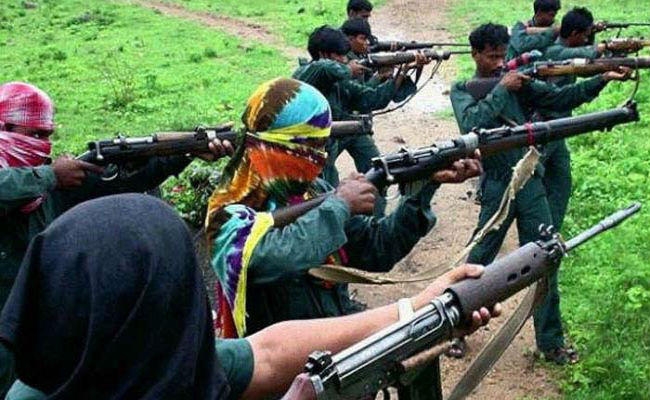 झारखंड : बूढ़ा पहाड़ में रहनेवाले परिवारों को नीचे किया गया शिफ्ट, नक्सलियों ने दी थी नीचे उतरने पर गोली मारने की धमकी