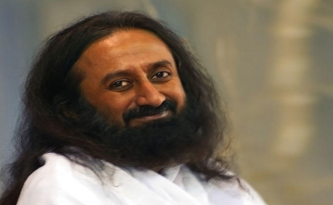 अगर 48 घंटे के अंदर श्री श्री रविशंकर पर FIR दर्ज नहीं हुई तो…