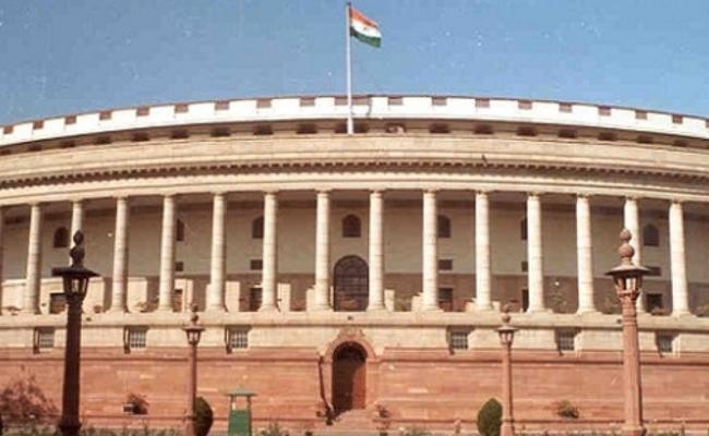 लोस में भगोड़ा आर्थिक अपराध विधेयक पेश, विजय माल्या-नीरव मोदी जैसे भगोड़ों की संपत्ति हो सकेगी कुर्क