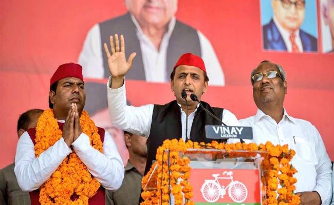 बोले अखिलेश यादव- नरेश अग्रवाल ने किया भारत की हर महिला का अपमान
