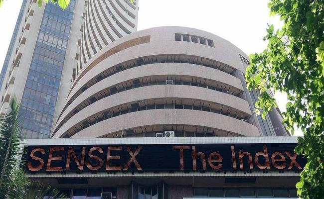 Trade War की आशंका की वजह से सेंसेक्स 410 अंक टूटकर पांच महीने के निचले स्तर पर