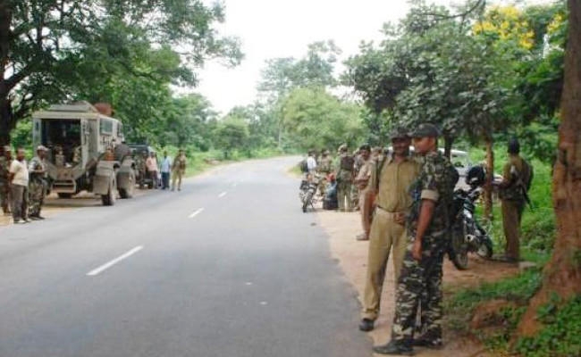 झारखंड में नक्सली बंदी : हजारीबाग में माओवादियों ने दो लोगों का अपहरण कर मार डाला, दहशत