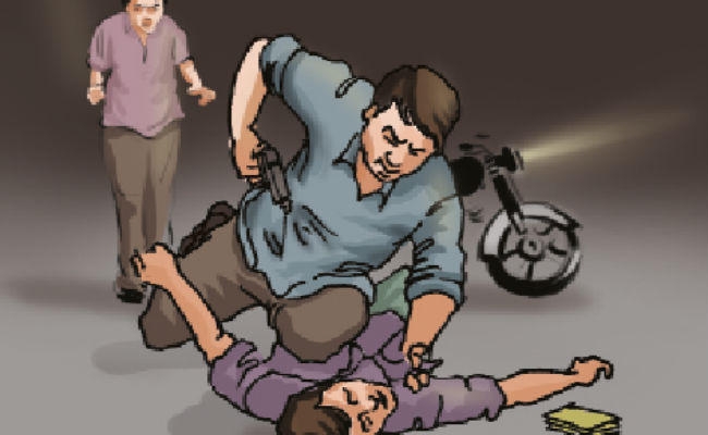 Patna crime: बाइकर्स गैंग ने युवक को पीट कर किया अधमरा, सब्जी मंडी में मची भगदड़