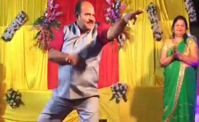 फोन कॉल से परेशान होकर डांसिंग डब्बू अंकल ने उठाया यह कदम